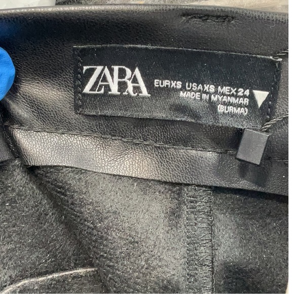 Zara Black Faux Leather Button Leggings New - Picture 4 of 6